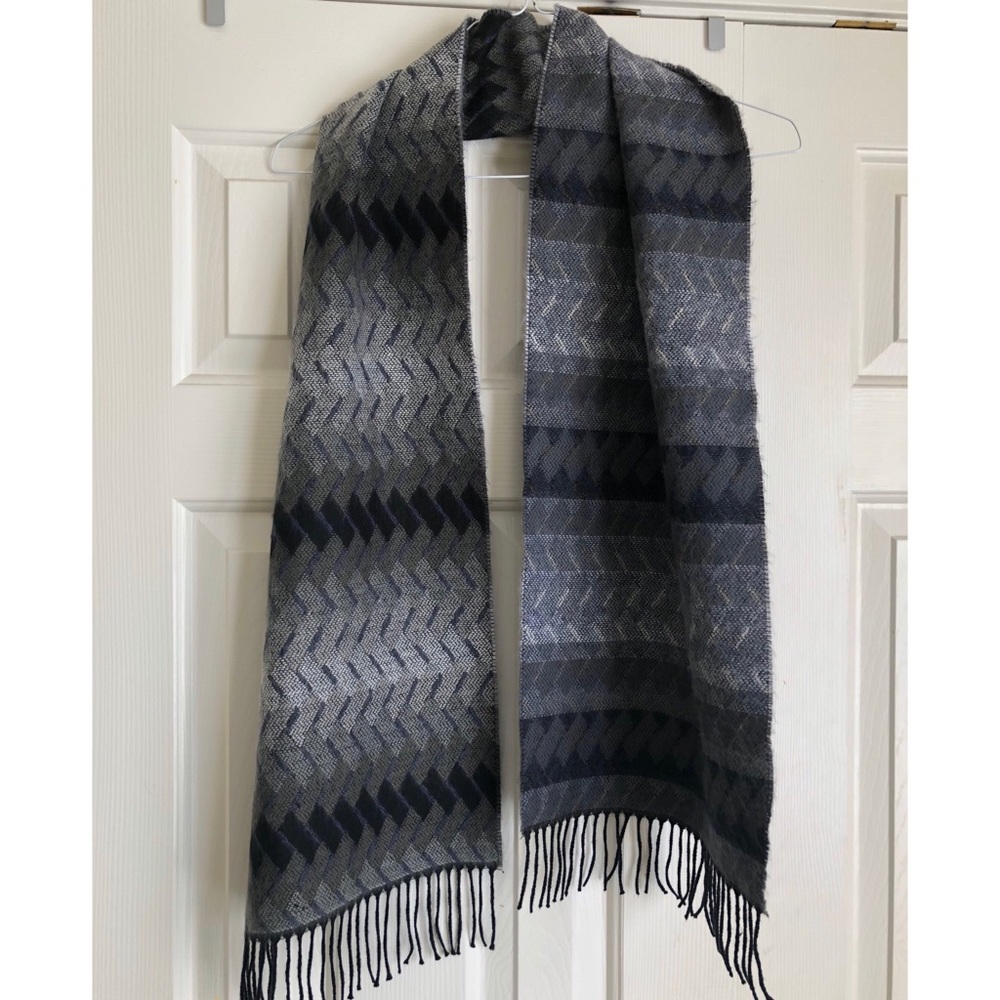scarf